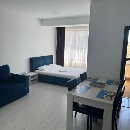 Apartment Virgo Sea View Summerland Mamaia