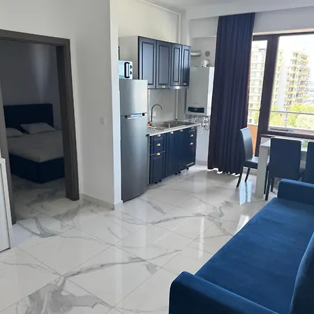 Virgo Sea View Summerland Mamaia