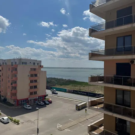 Virgo Sea View Summerland *