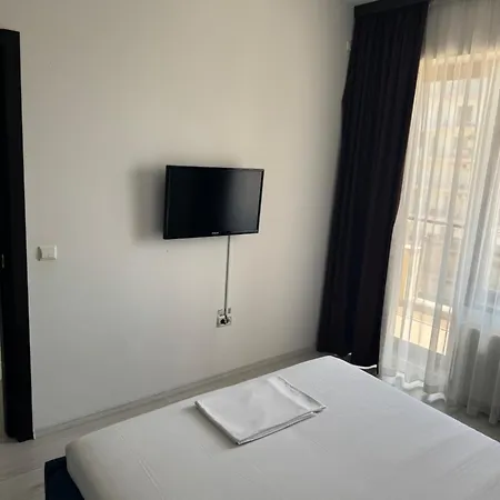 Virgo Sea View Summerland