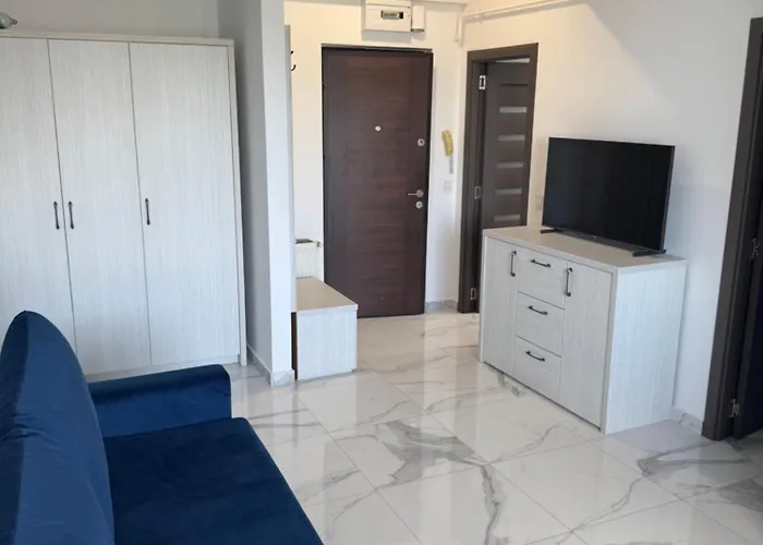 Virgo Sea View Summerland شقة