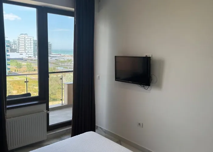 Virgo Sea View Summerland شقة