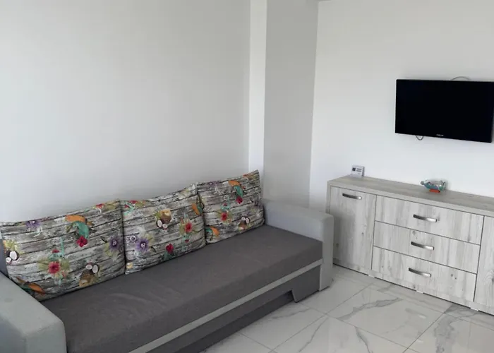 Virgo Sea View Summerland *