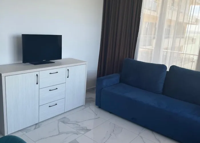 Virgo Sea View Summerland شقة